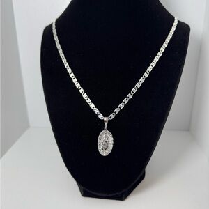 Cadena con dije de la virgen de Guadalup plata 925